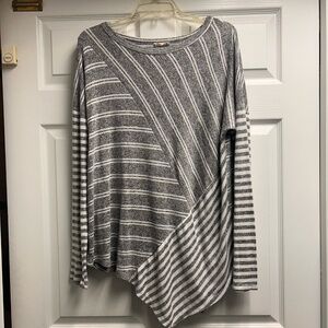 Gray and White Long Sleeve Asymmetric Top for spring, ODDY, Size XL